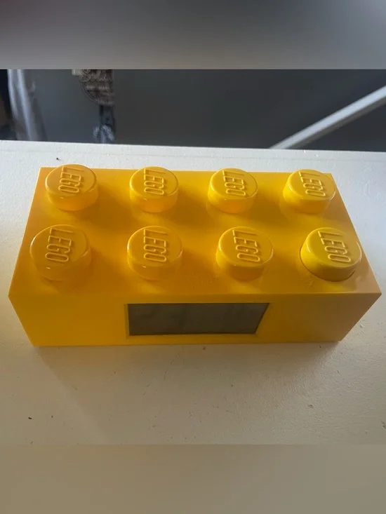 LEGO Brick Alarm Clock - Picture 2 of 6